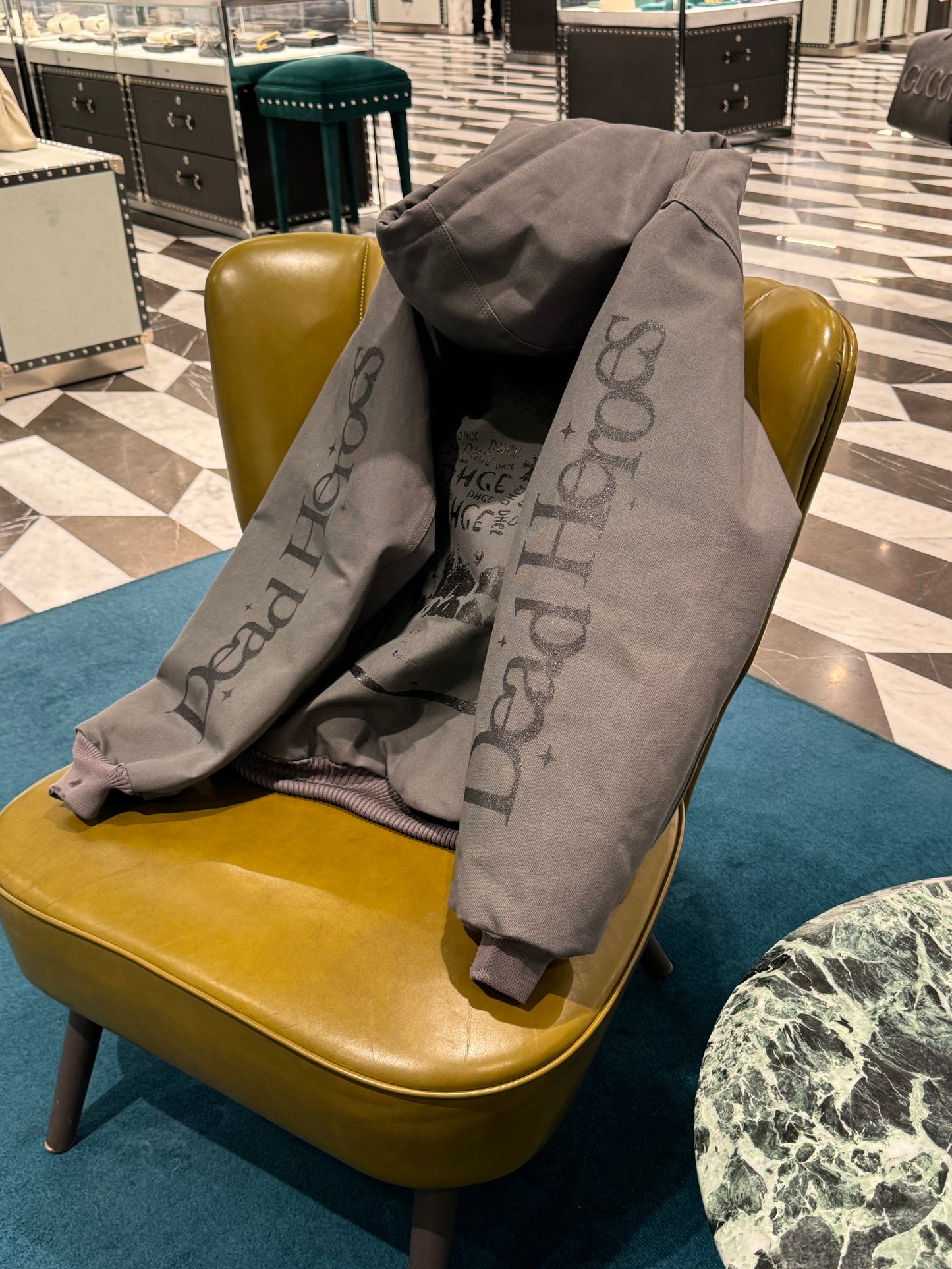 GREY HOODED CAHARTT